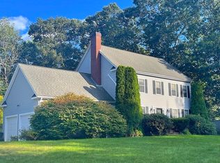 1 Quail Creek Rd, North Attleboro, MA 02760