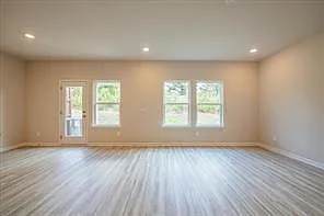 4192 Waratah Way SW — Photo 7