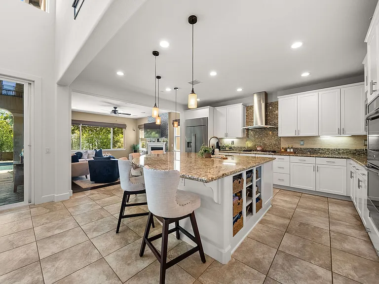 972 Tucana Dr — Photo 21