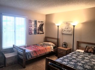 4295 Rimcrest Rd, Las Vegas, NV 89121