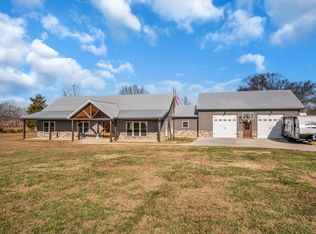 1547 Manley Loop, Dickson, TN 37055
