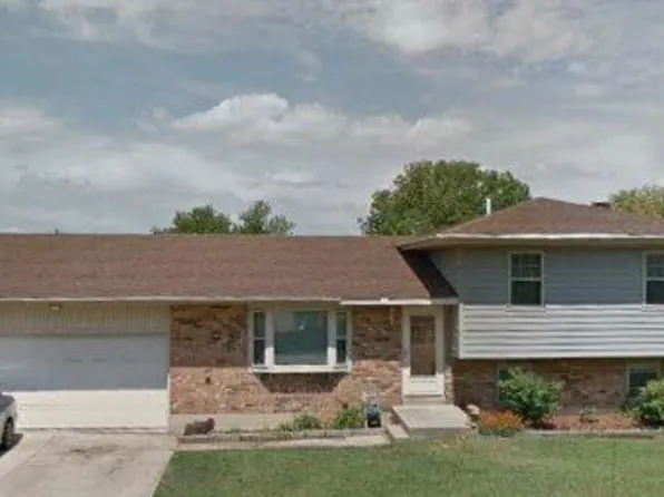 2830 E Turtle Creek Dr, Fairfield, OH 45014