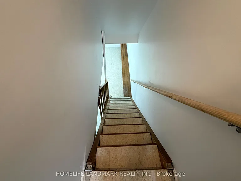 670 Mount Pleasant Rd — Photo 24