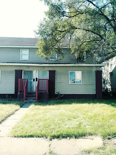 536 Jefferson St Photo 1
