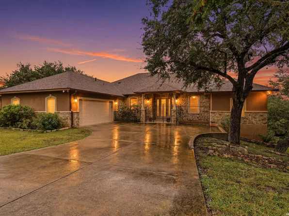 401 LORNE RD, Canyon Lake, TX 78133