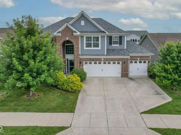 1275 Timber Bluff Rd, Westfield, IN 46074
