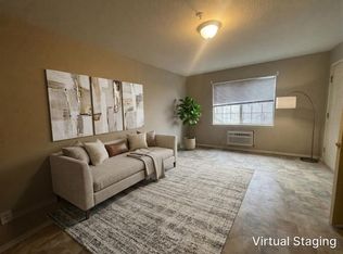 200 Golfview Dr APT D4, Branson, MO 65616