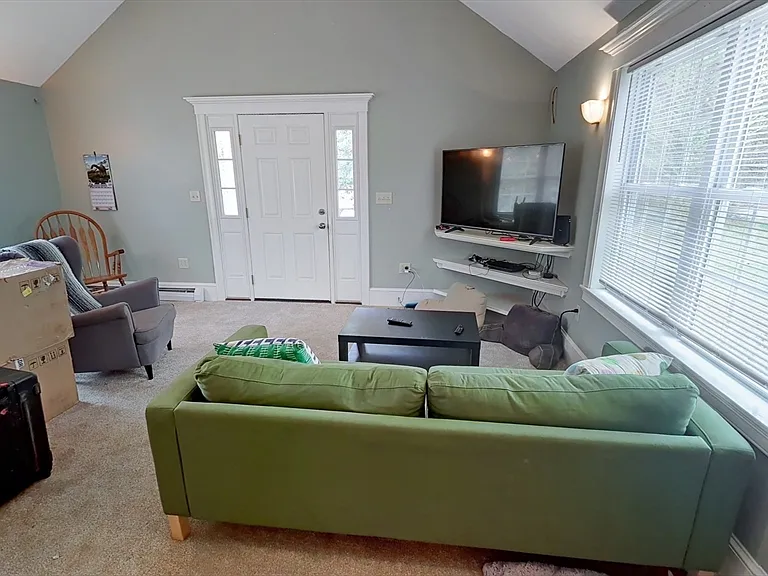 32 Acton Rd — Photo 16
