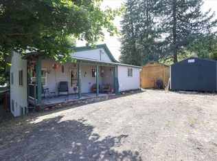 402 W Sophy Rd, Tekoa, WA 99033