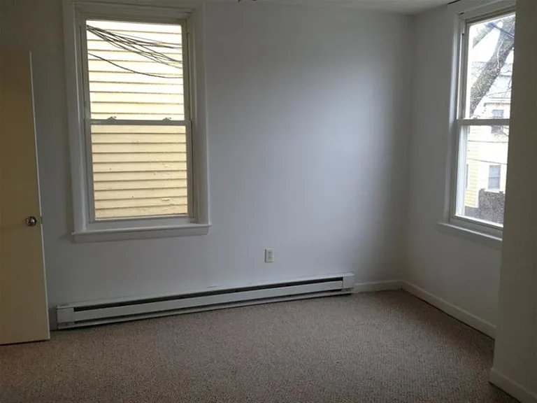 521 Cambridge St #3 — Photo 6