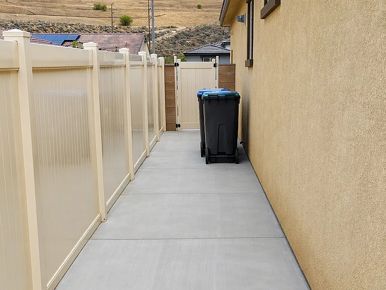 8167 Elissa Dr — Photo 15