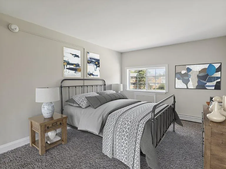 Maple Walk Apartments — Photo 16