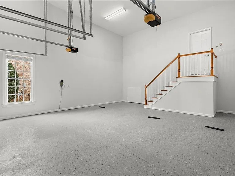 875 Wescott Ln — Photo 78