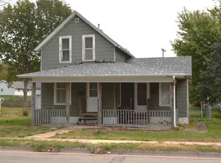 309 S Vermont St, Maquoketa, IA 52060