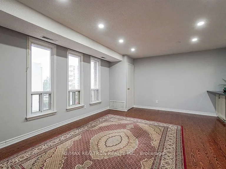 28 Rexdale Blvd #16 — Photo 3