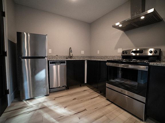 5th image of 4007 Vine Ct