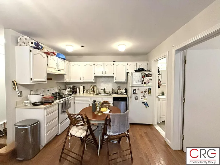 184 Bunker Hill St #2 — Photo 8