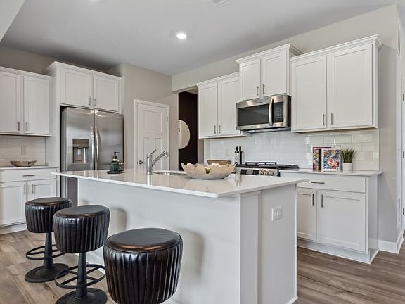 7th image of this home
