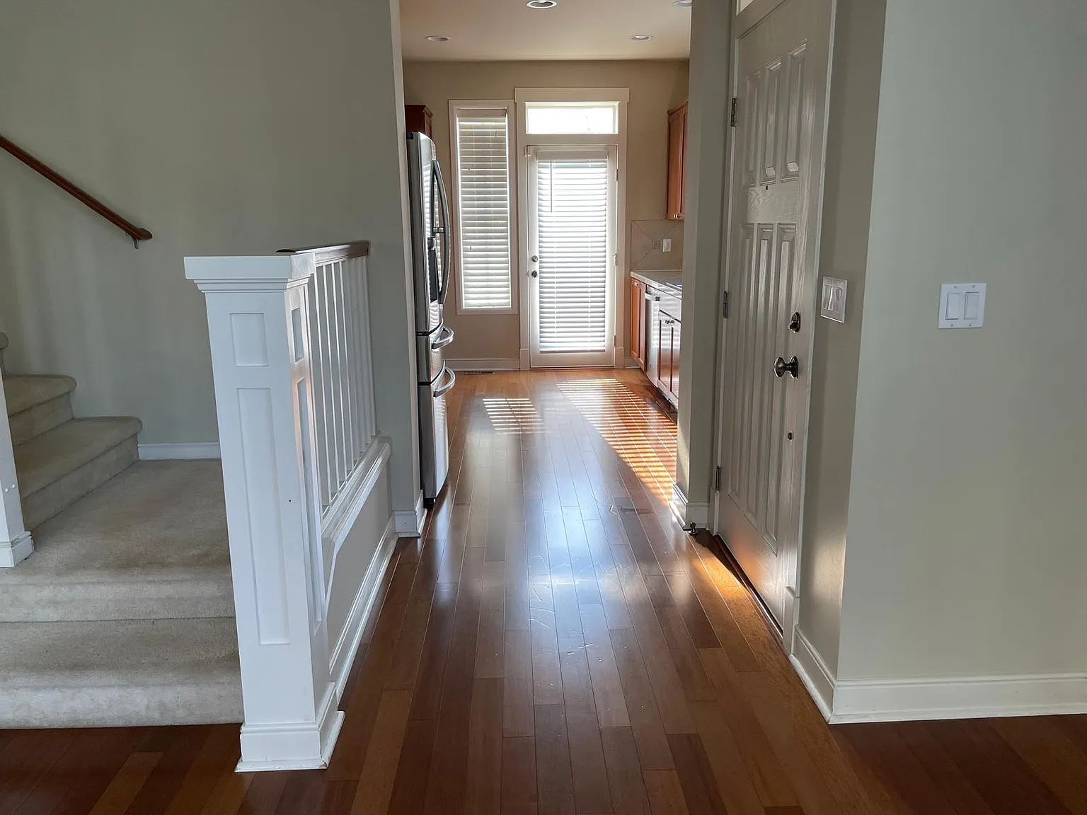 3 bed, 2.5 bath, 1569 sqft, $3,100 — Photo 4