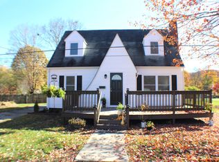 829 14th Ave, Marlinton, WV