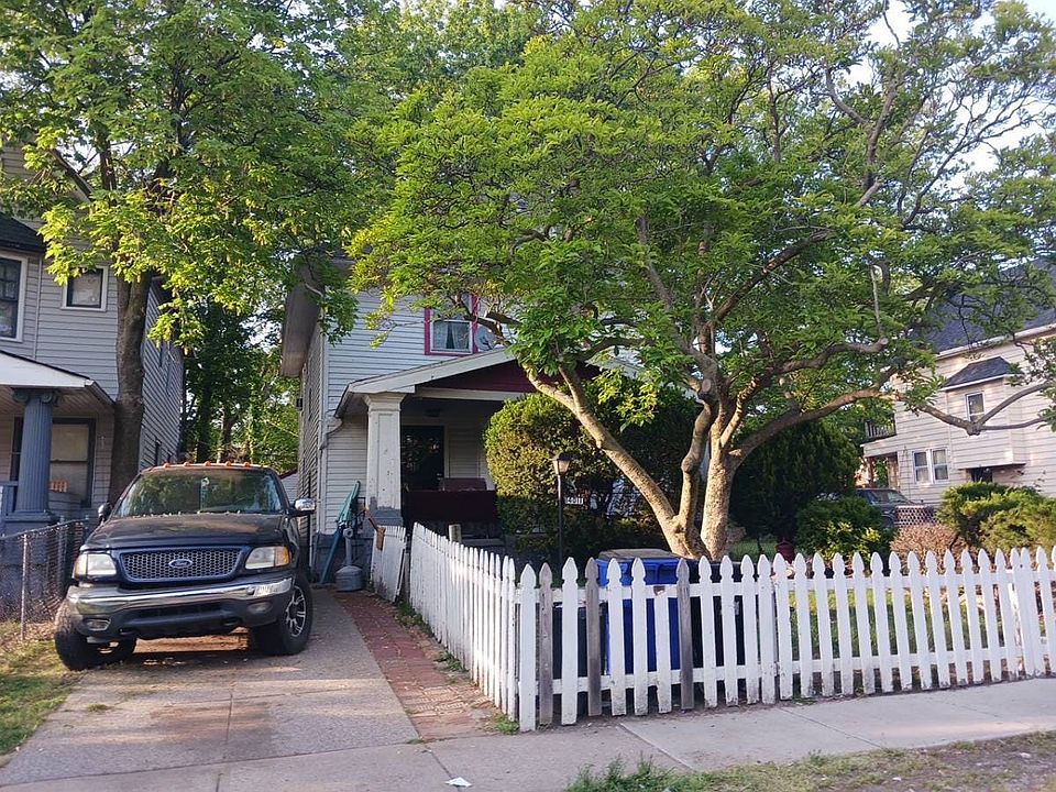1st image of 14011 Castalia Ave
