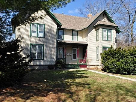 1st image of 327 Cottonwood Ave