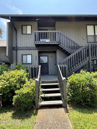 172 Lanai Vlg #W Photo 1