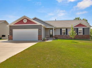 432 Meadow Spring Dr, Troy, MO 63379