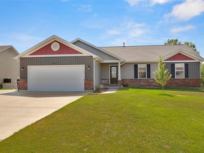 432 Meadow Spring Dr, Troy, MO, 63379
