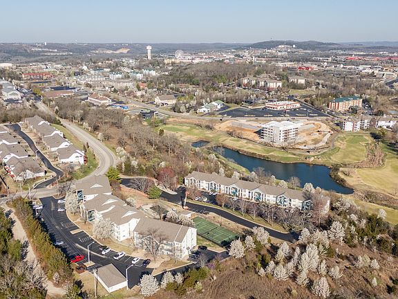 2nd image of 530 Spring Creek Road Apt 11