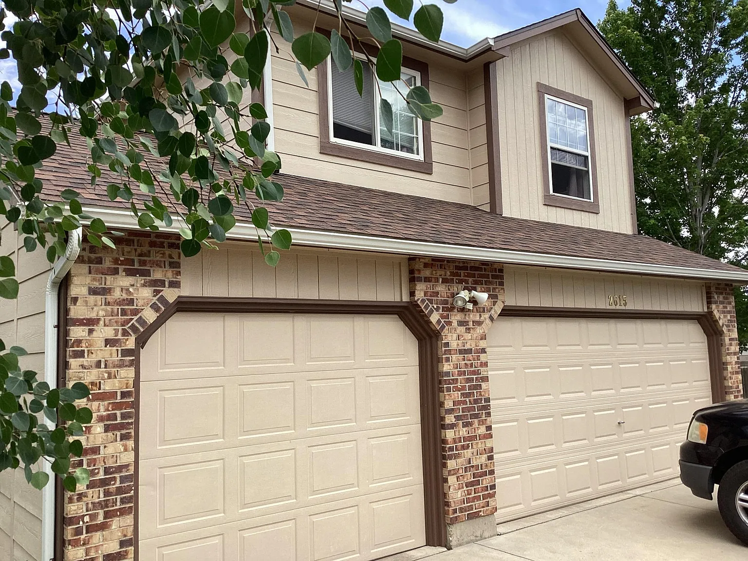 2615 Lone Tree Ct — Photo 2