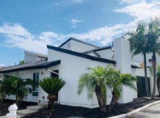 2272 Pamela Ln, Costa Mesa, CA 92627