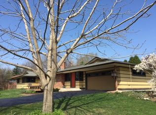 N440 Papworth St, Wheaton, IL 60187