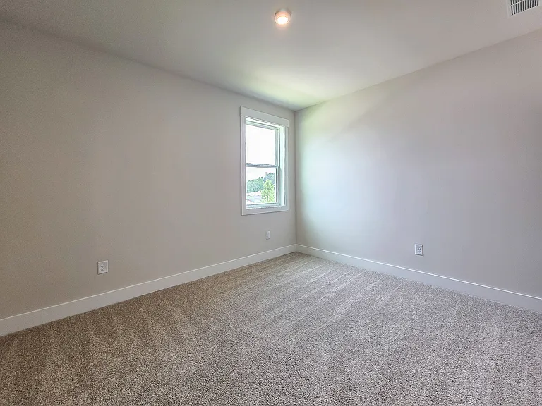 663 Dugout Dr — Photo 37
