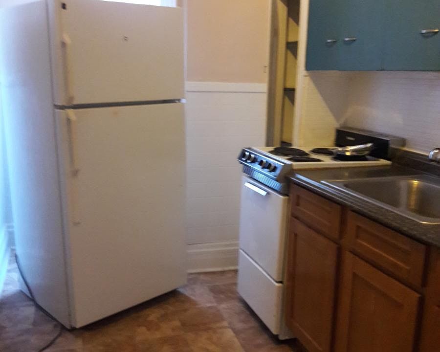 1st image of 419 Norwood Ave APT 1