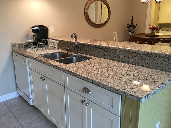 Updated Kitchen Cabinets