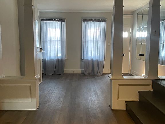 4th image of 4240 Pennsgrove St