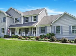 47 Farview Dr, Hackettstown, NJ 07840