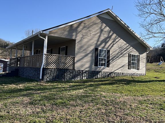 4th image of 98 Ballenger Rd