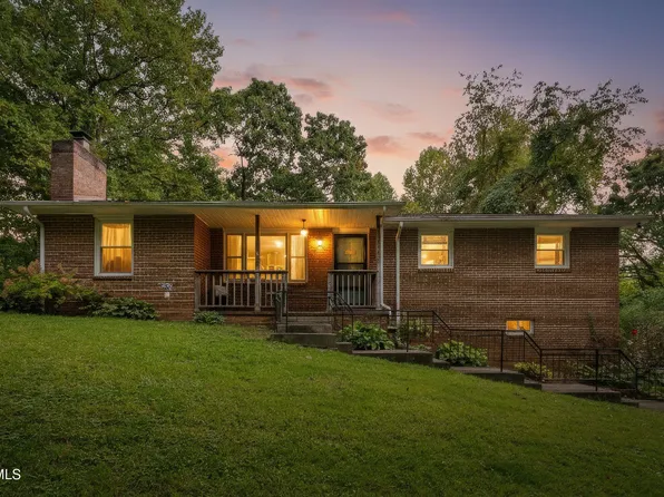 118 Mountain View Cir, Elizabethton, TN 37643