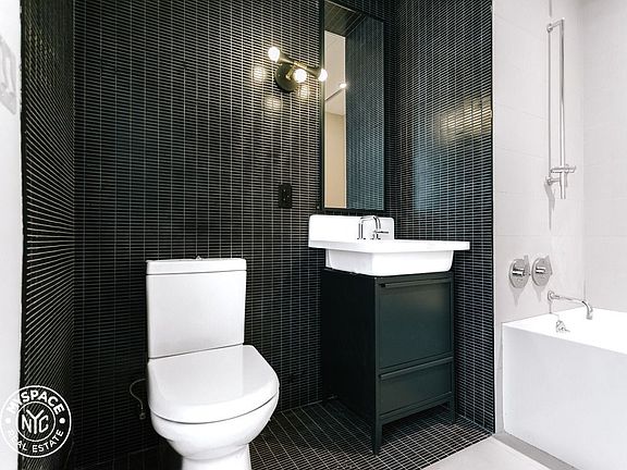 5th image of 123 Melrose St #13K
