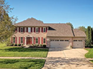 1404 Grommon Rd, Naperville, IL 60564