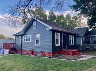 1701 S 55th St, Omaha, NE 68106