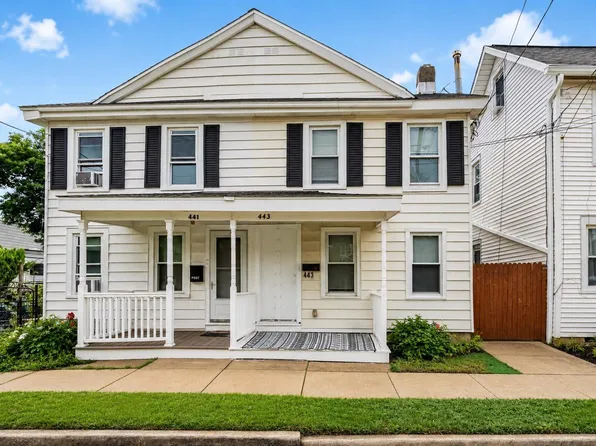 443 Wood St, Burlington, NJ 08016