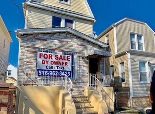 14225 Foch Blvd, Jamaica, NY 11436