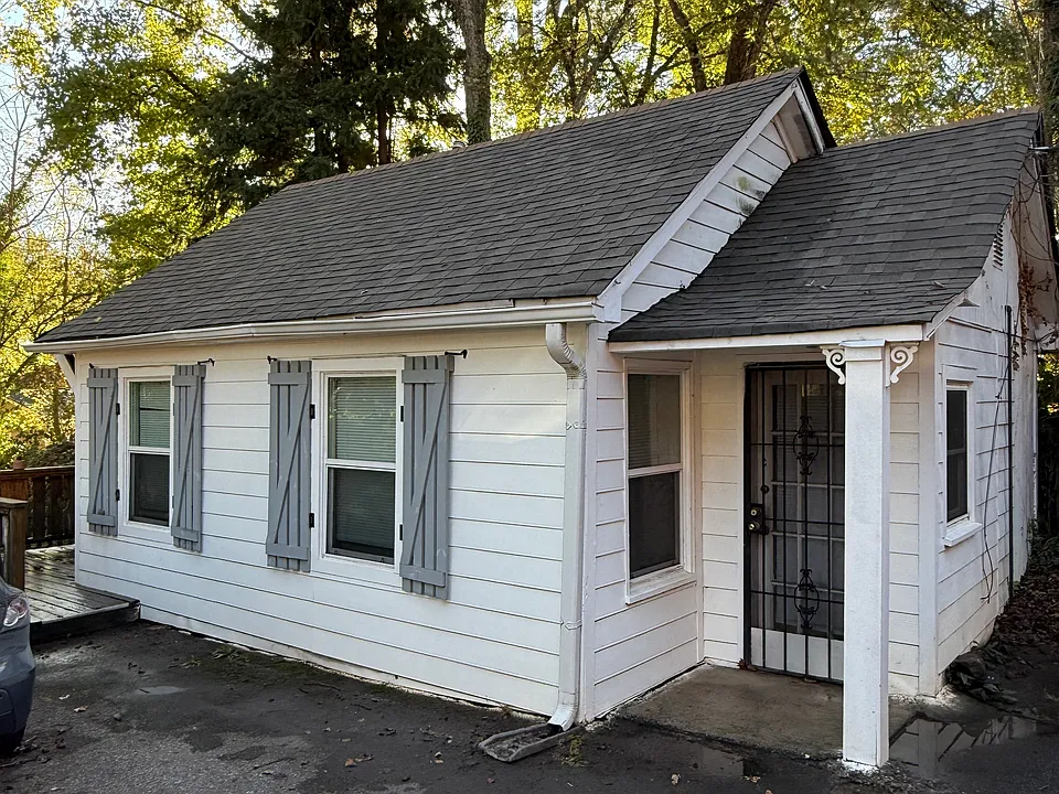 1147 United Ave SE #C