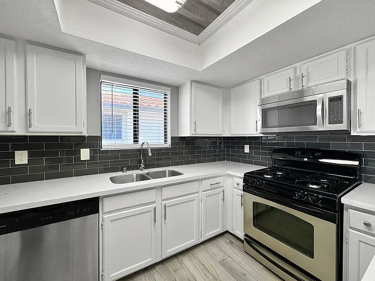 6743 W Charleston Blvd #4 — Photo 16