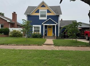 217 W 8th St, Chandler, OK 74834
