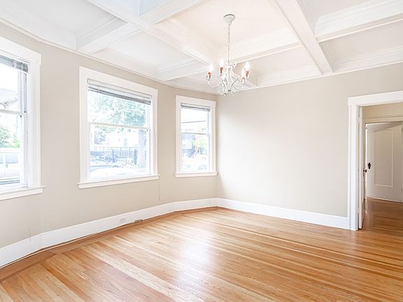 5th image of 603 E 15th St