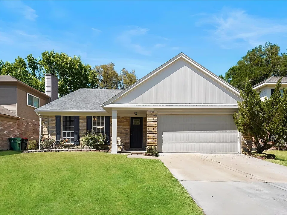 21214 Park Willow Dr